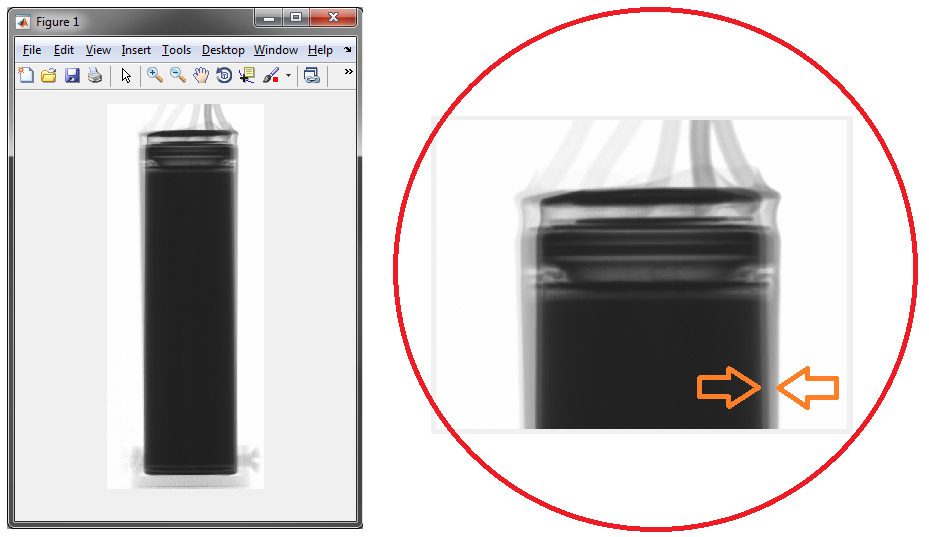 图4。两个电池投影图像的叠加，分别收集180°。