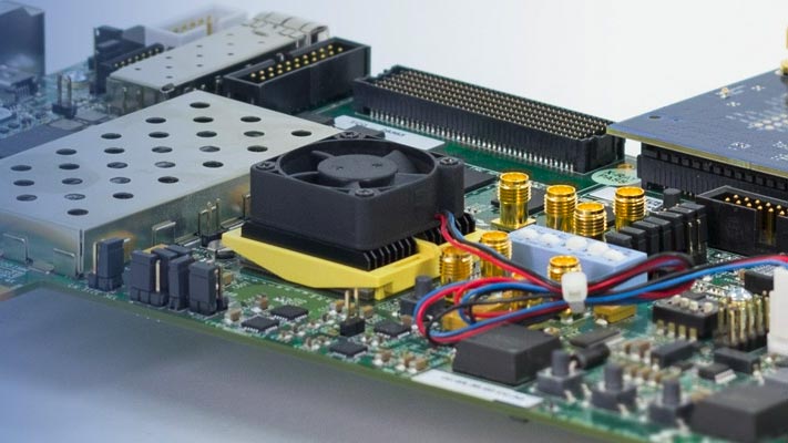 FPGA上部署5G NR无线通讯：一个完整​​的MATLAB和Simulink工作流程金宝app