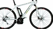 博世电动自行车系统于2011年春季进入市场。今天，由于它的驱动性能和出色的响应性，它被认为是一个基准测试。越来越多的自行车品牌提供带有博世系统的电动自行车。在开发